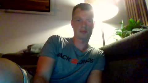 Dennis online show from 11, 7, 2026