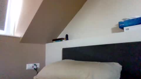 Dennis online show from 25, 7, 2026