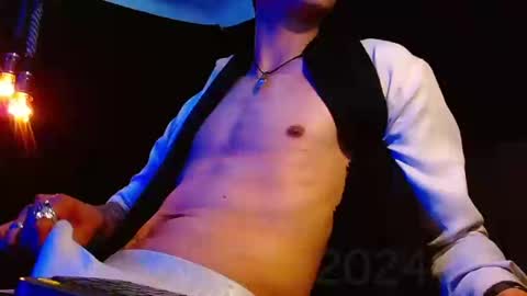 Snapshot of the_anfitrion69 chatting on 31, 12, 2024 GIORGGIO online show from 31, 12, 2024