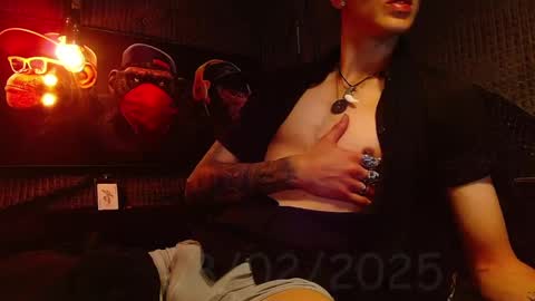 Snapshot of the_anfitrion69 chatting on 3, 3, 2025 GIORGGIO online show from 3, 3, 2025