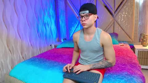 Snapshot of the_dean_boy chatting on 6, 10, 2025 Ithan and Leo online show from 6, 10, 2025