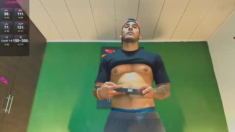 Snapshot of the_golden_boys chatting on 31, 10, 2025 SCOTT THEO KAMERON GENDERSON online show from 31, 10, 2025