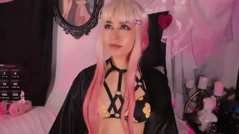 ...  ... online show from 20, 2, 2025