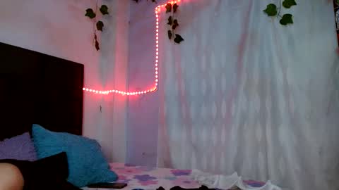 the_lesbian_game online show from 14, 2, 2026