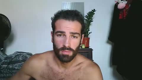 Snapshot of the_nomad_show chatting on 28, 9, 2025 T online show from 28, 9, 2025