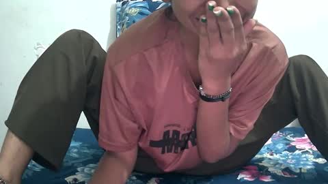 Suzan Sexy online show from 18, 12, 2025