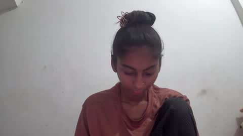 Suzan Sexy online show from 3, 3, 2026