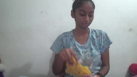 Suzan Sexy online show from 12, 4, 2026