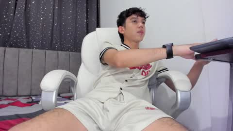 the_skinnyguys online show from 13, 1, 2025