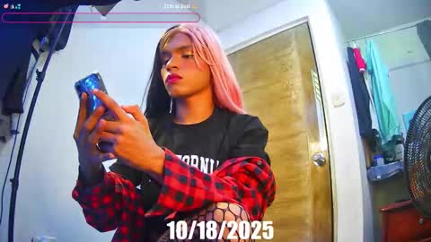 Sandra  3 online show from 19, 10, 2025