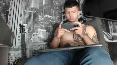 Snapshot of theangelmiguel chatting on 6, 12, 2024 Miguel Angel online show from 6, 12, 2024