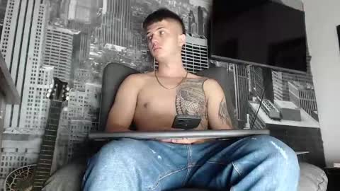 Snapshot of theangelmiguel chatting on 19, 12, 2024 Miguel Angel online show from 19, 12, 2024