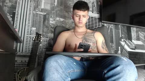 Snapshot of theangelmiguel chatting on 19, 12, 2024 Miguel Angel online show from 19, 12, 2024