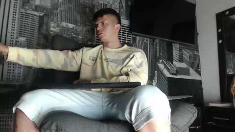 Snapshot of theangelmiguel chatting on 10, 1, 2025 Miguel Angel online show from 10, 1, 2025