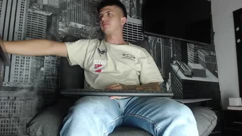 Snapshot of theangelmiguel chatting on 16, 1, 2025 Miguel Angel online show from 16, 1, 2025