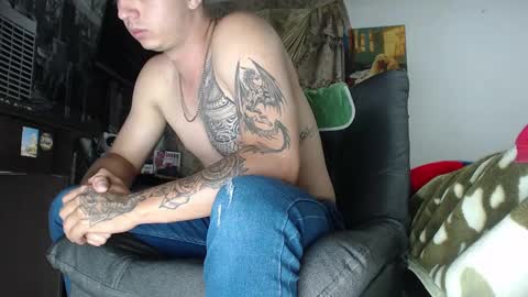 Snapshot of theangelmiguel chatting on 11, 2, 2025 Miguel Angel online show from 11, 2, 2025