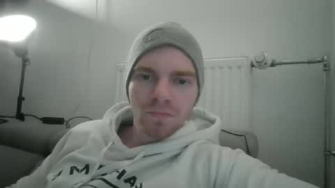 Snapshot of thebatguuy chatting on 27, 12, 2024 thebatguuy online show from 27, 12, 2024