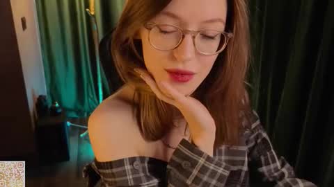 Emma 3 online show from 5, 2, 2026