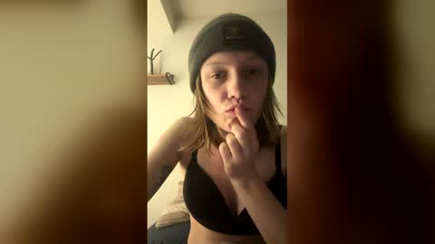 theborderline14 online show from 8, 2, 2026