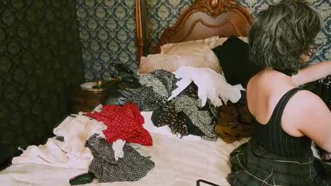 Joan online show from 17, 3, 2026