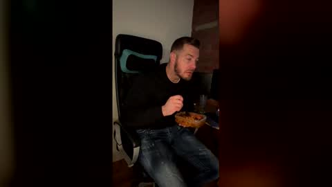 Snapshot of thecheekyalpha chatting on 28, 3, 2026 THE CHEEKY ALPHA online show from 28, 3, 2026