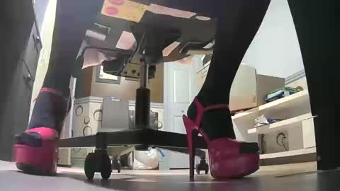 Snapshot of thecowboy_74 chatting on 12, 10, 2025 thecowboy_74 online show from 12, 10, 2025