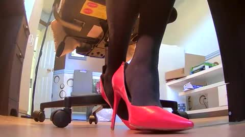 Snapshot of thecowboy_74 chatting on 12, 10, 2025 thecowboy_74 online show from 12, 10, 2025