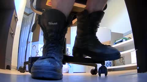 Snapshot of thecowboy_74 chatting on 13, 10, 2025 thecowboy_74 online show from 13, 10, 2025