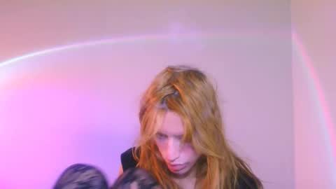 Yolanda online show from 24, 11, 2025