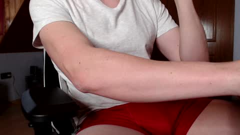 Snapshot of thedome372 chatting on 1, 2, 2025 thedome372 online show from 1, 2, 2025