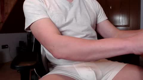 Snapshot of thedome372 chatting on 27, 2, 2025 thedome372 online show from 27, 2, 2025