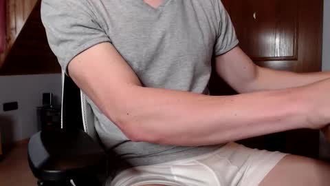 Snapshot of thedome372 chatting on 7, 11, 2025 thedome372 online show from 7, 11, 2025