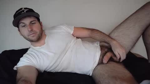 Theetwohander online show from 18, 4, 2026