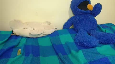 independent Model online show from 13, 1, 2025