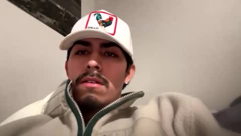 theglorious2002 online show from 25, 11, 2025