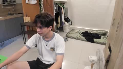 Snapshot of thegreenmagus chatting on 21, 10, 2025 Green online show from 21, 10, 2025