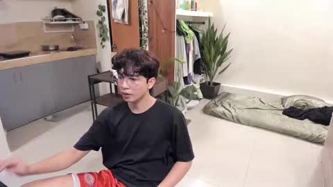 Snapshot of thegreenmagus chatting on 19, 11, 2025 Green online show from 19, 11, 2025