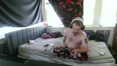 fuzzyfox online show from 11, 10, 2025