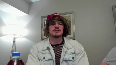 Johnny Stone online show from 8, 4, 2026