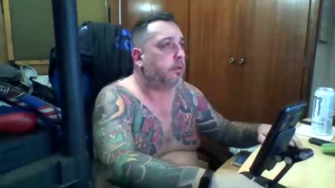 Snapshot of thekier chatting on 8, 2, 2025 thekier online show from 8, 2, 2025