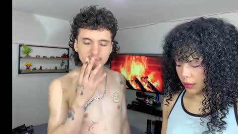 theking11220 online show from 21, 12, 2025