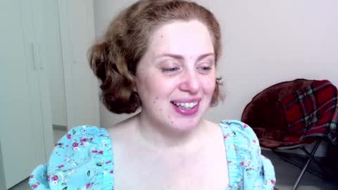 Ella online show from 30, 1, 2025