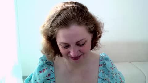 Ella online show from 9, 3, 2025