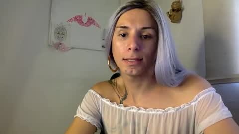 Lucy Lucy online show from 2, 1, 2025