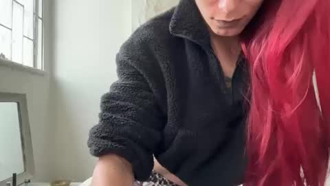 Lucy Lucy online show from 15, 9, 2025