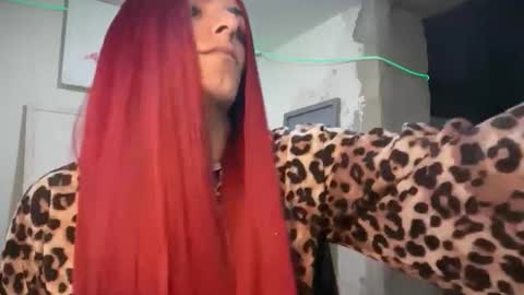 Lucy Lucy online show from 13, 11, 2025