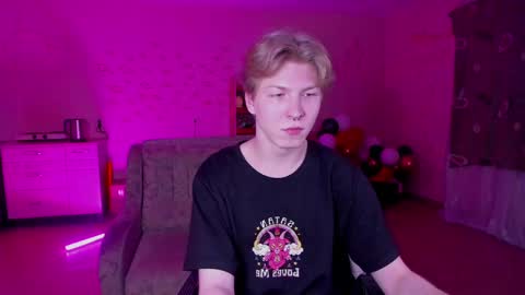 Snapshot of themikesever chatting on 19, 1, 2025 Sever online show from 19, 1, 2025