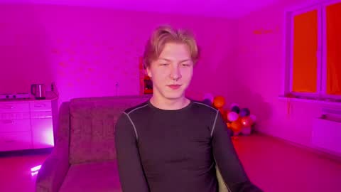 Snapshot of themikesever chatting on 10, 2, 2025 Sever online show from 10, 2, 2025