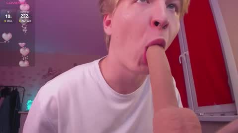 Snapshot of themikesever chatting on 14, 9, 2025 Sever online show from 14, 9, 2025