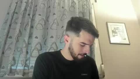 themmistokles online show from 5, 12, 2024